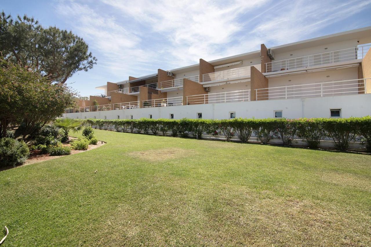 Yara Beach Apartments With Terrace Albufeira Exterior photo