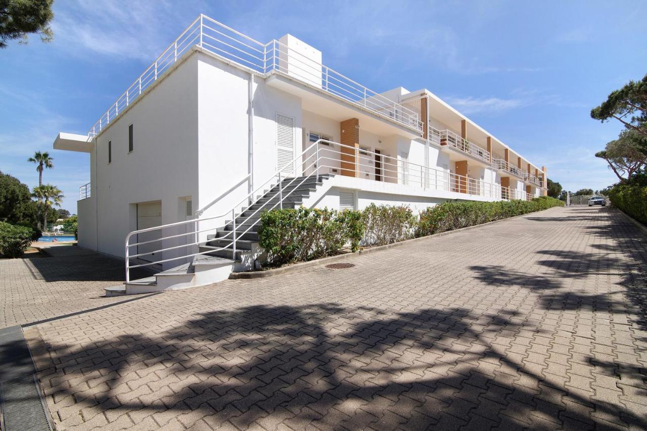 Yara Beach Apartments With Terrace Albufeira Exterior photo